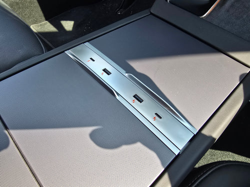 Dock USB-C 65W para Tesla Model 3 Highland 2024 y Model Y 2025 Juniper | Carga rápida + HUB central