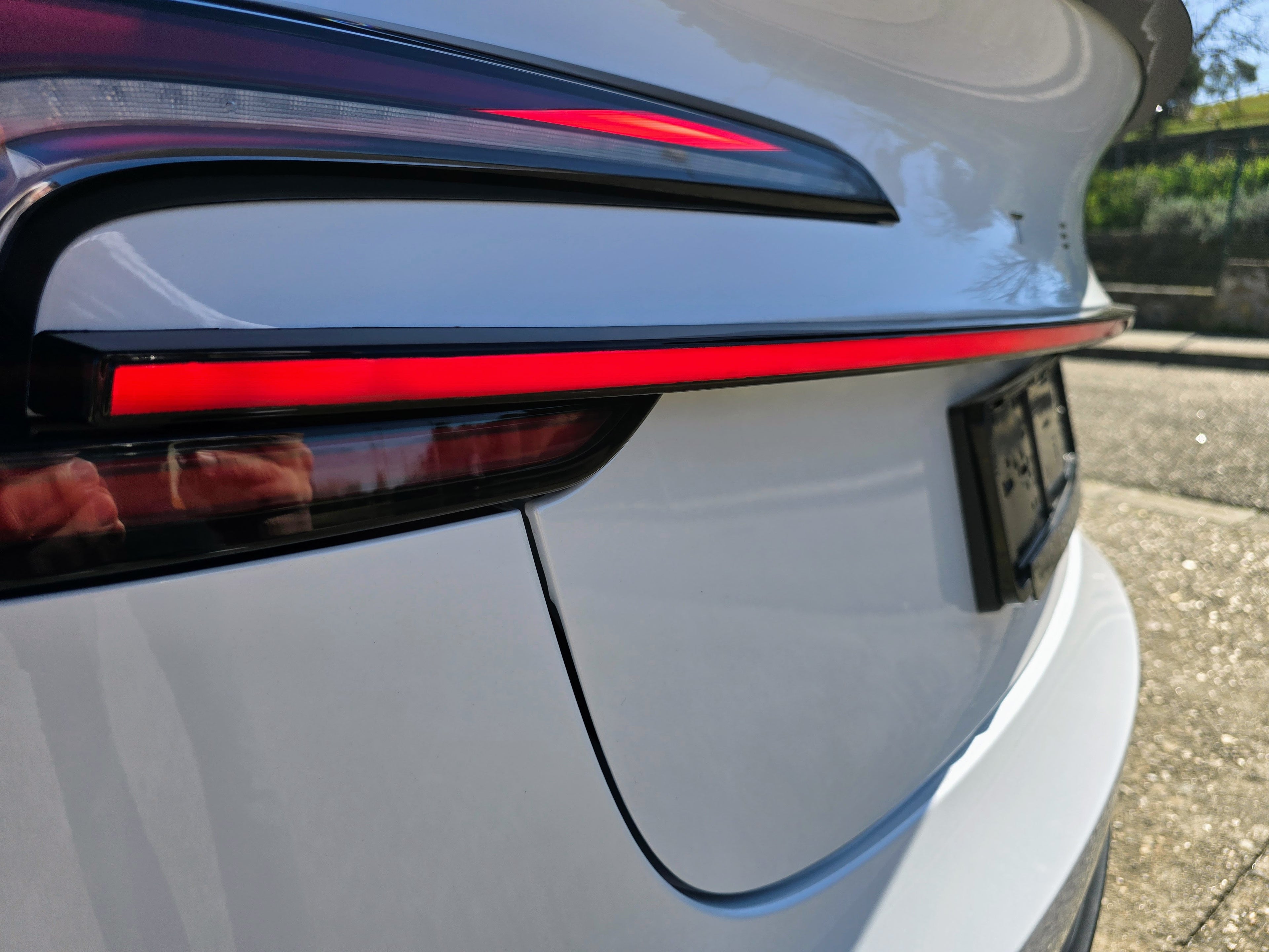 Luz LED Trasera para Paragolpes Tesla Model 3 Higthland – 3 Funciones