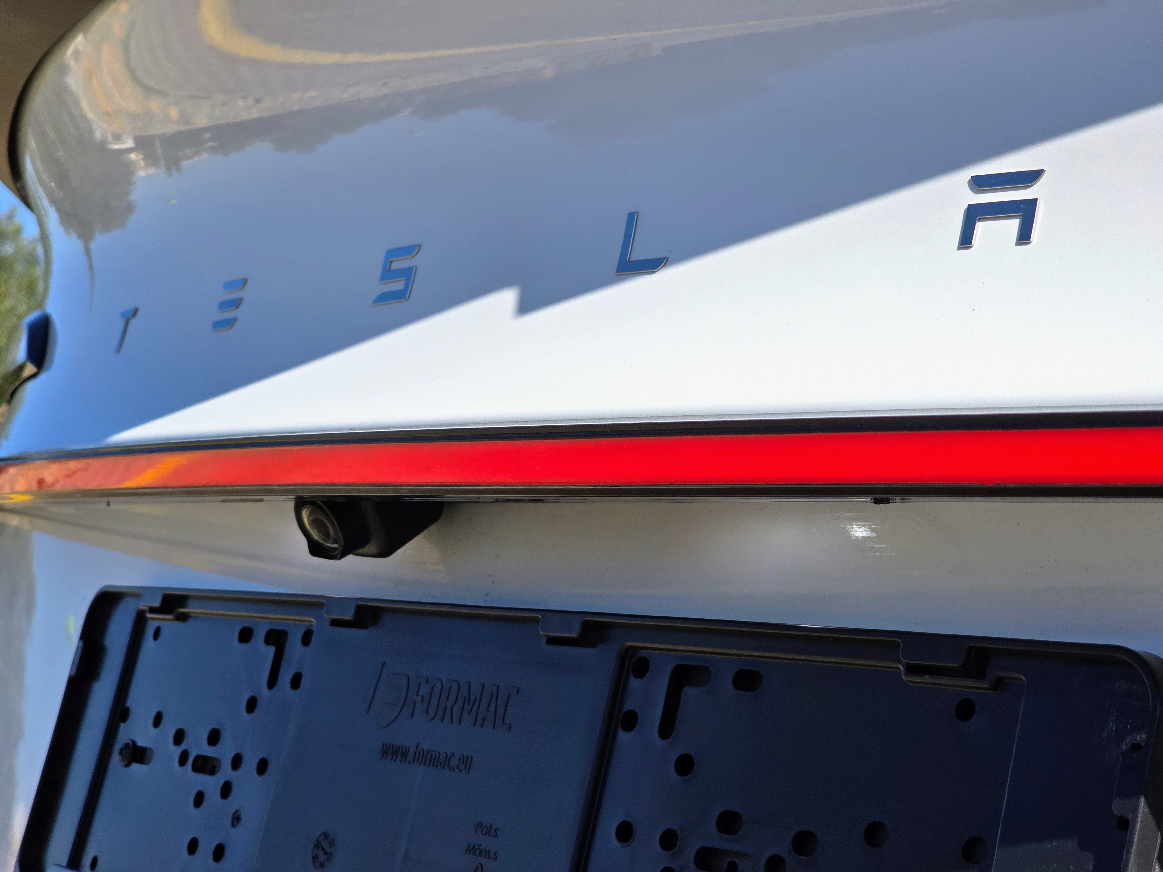 Luz LED Trasera para Paragolpes Tesla Model 3 Higthland – 3 Funciones