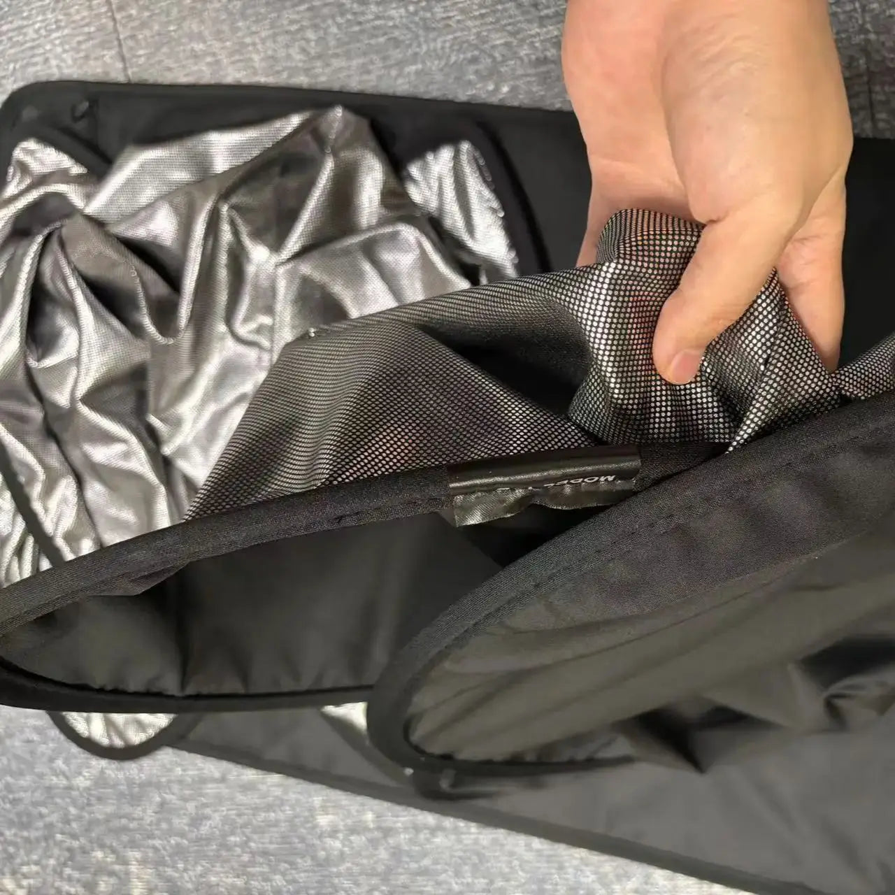 Parasoles para Tesla Model 3 Highland 2024 y Model Y Juniper 2025 – Protección Solar para Techo Panorámico